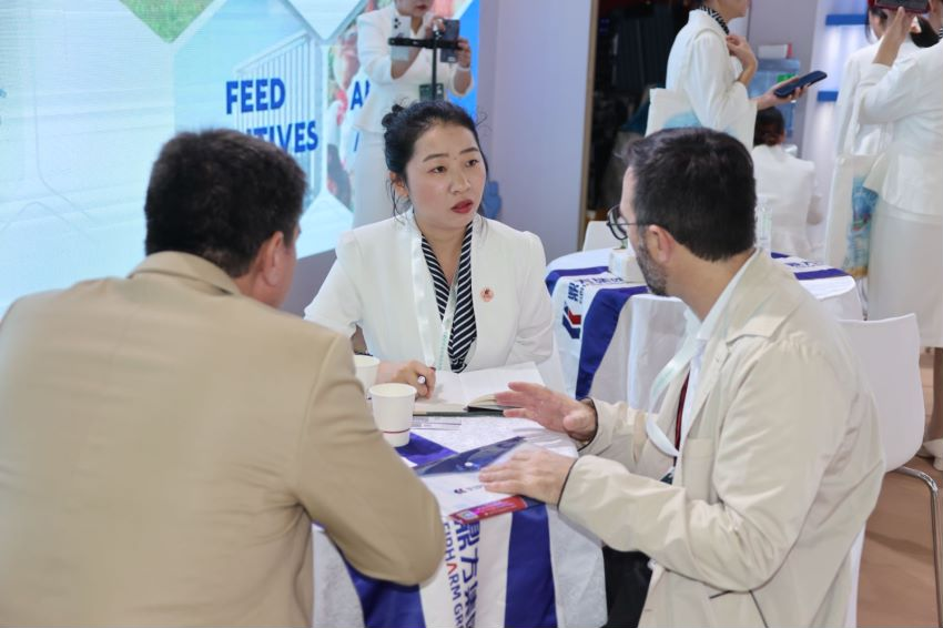 GA黄金甲亮相上海CPHI