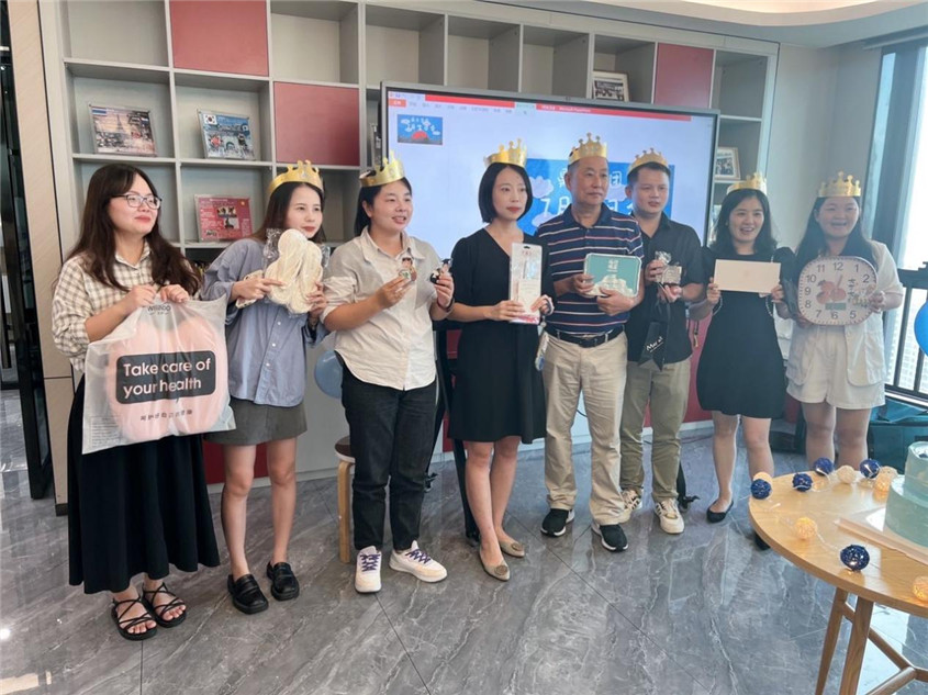 快乐之蓝，，，，，，最先绽放